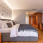 Hotel Tschermonegg 