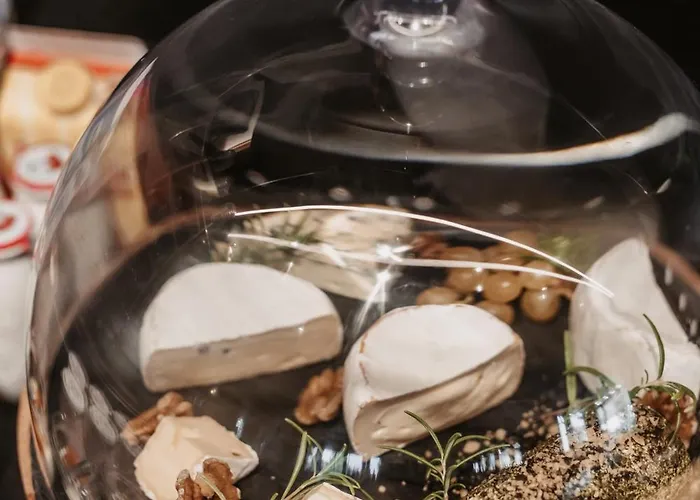 فندق Tschermonegg 